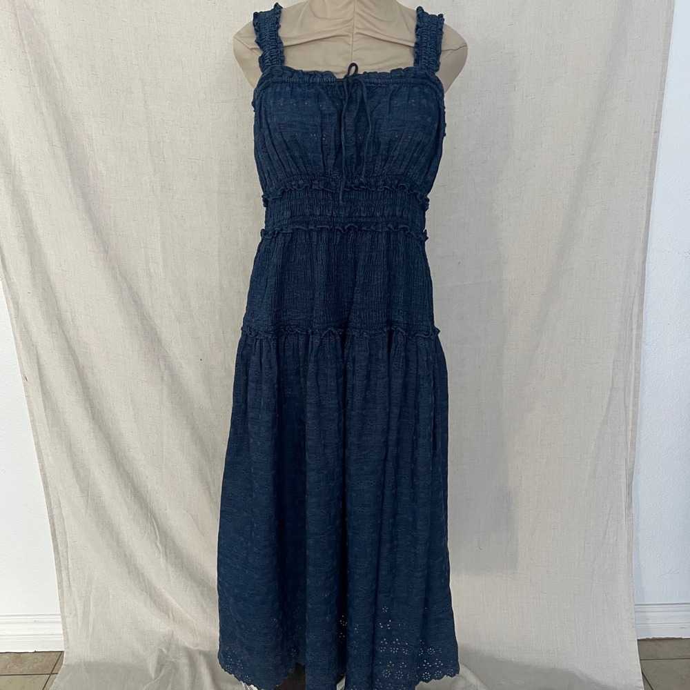 GAP DOEN Eyelet Tiered Maxi Dress Denim Blue Sleeveless Women's Size L - Picture 3 of 7